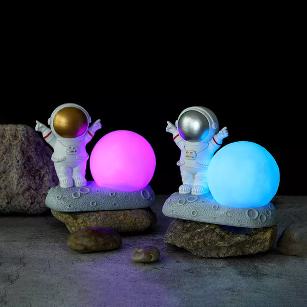 RGB LED 3D Astronaut Light