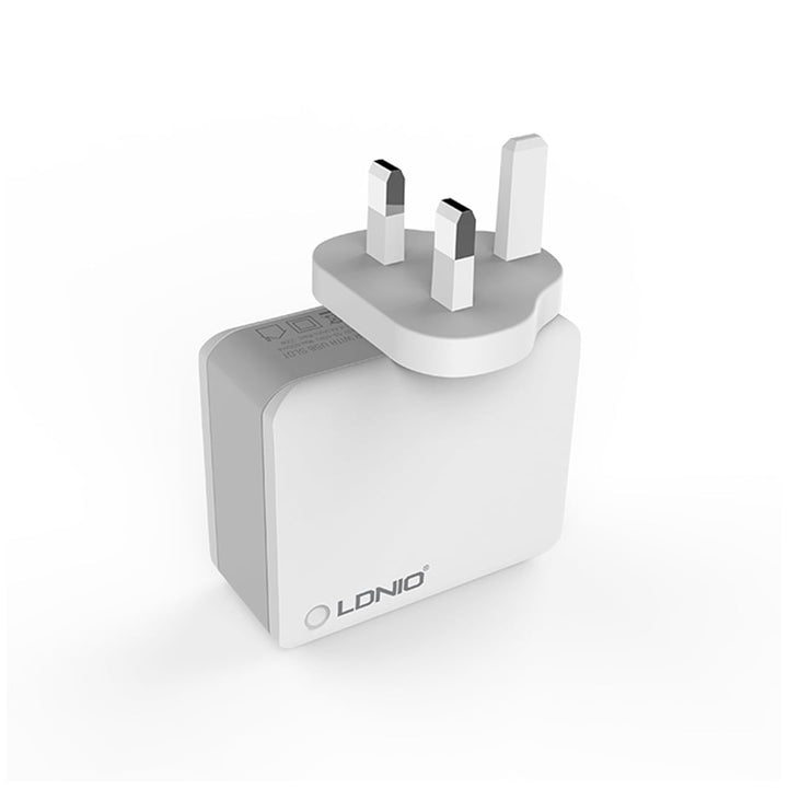 Ldnio A4403 4.4A 4 Port Auto Id Travel Charger - White