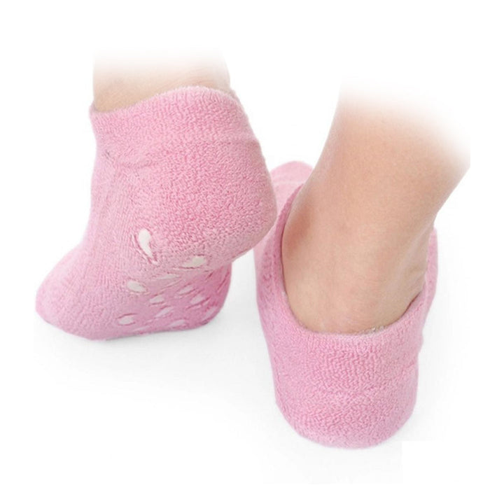 Spa Gel Gloves and Socks To moisturize and soften hands and feet