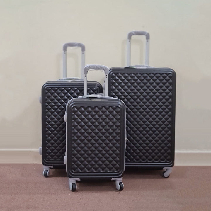 Luggage Trolley Bags set of 3Pcs Design Combines Luxury, Elegance, and Practicality