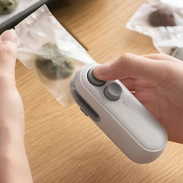 USB Rechargeable Plastic Bag Sealer to Keep Food Fresh